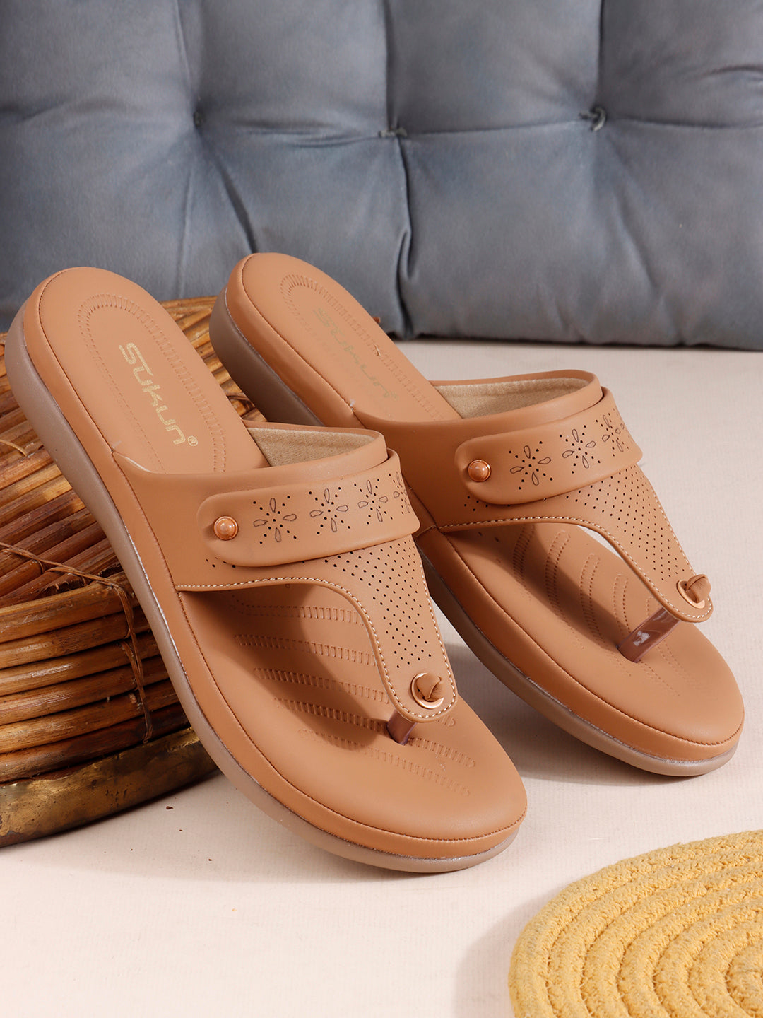 KOLA Beige Flats