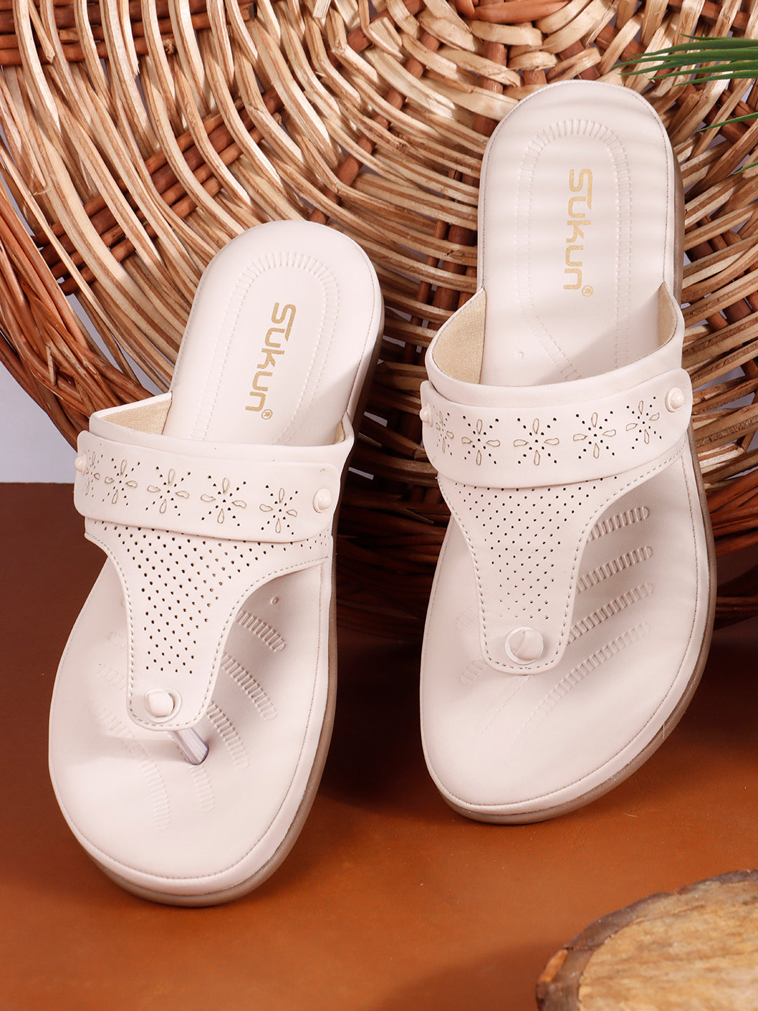 KOLA White Flats