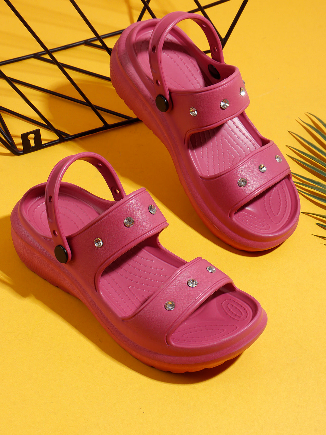 Pearl Pink Clogs