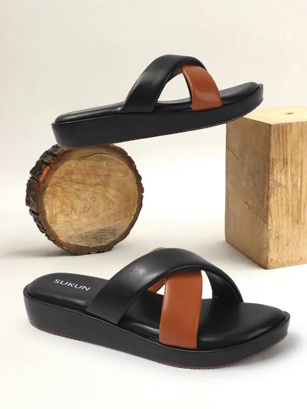 Criss Cross Black Flatform