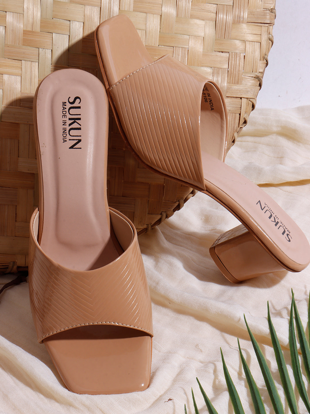 Liner Beige Block Heels