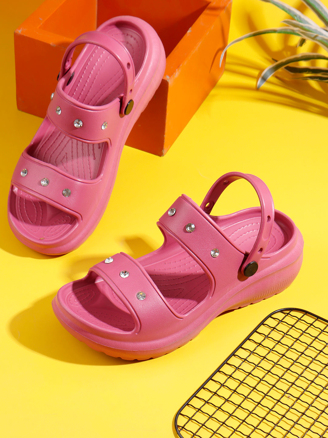 Pearl Pink Clogs